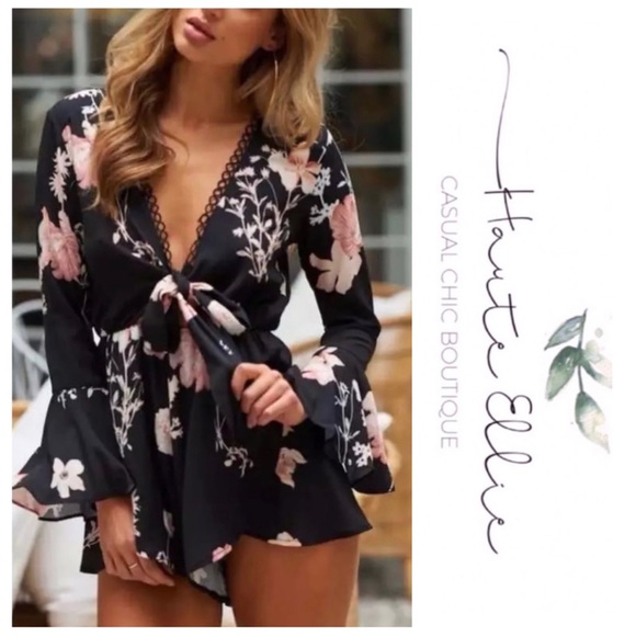 BONET-Floral Print Romper - Picture 2 of 6